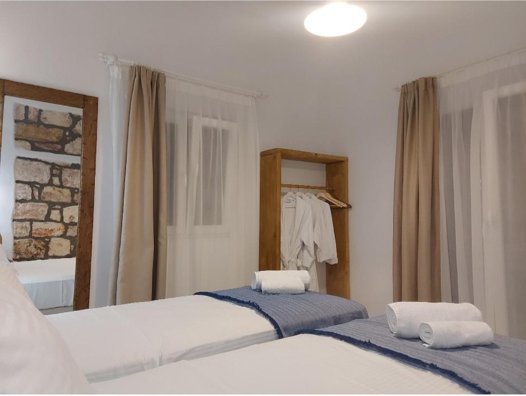 Villa Doriana In Pelekouda Полония Екстериор снимка